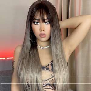 Perruque complète pour <span class=keywords><strong>femme</strong></span> avec frange, pour <span class=keywords><strong>cheveux</strong></span> longs et raides <span class=keywords><strong>gris</strong></span>, en fibre synthétique résistante à la chaleur, sans colle, douce, lisse, épaisse, avec bonnet en filet rose - Product Image 1