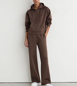 Conjunto Deportivo Sostenible para Mujer, Sudadera y Pantalones de Algodón de Corte Holgado y Color Sólido, Estilo Casual para Otoño - Product Image 1