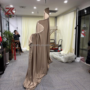 ZKAI Scène de mariage de luxe extérieure, toile de fond en tissu, décoration ondulée en métal, support arqué pour événements - Product Image 2