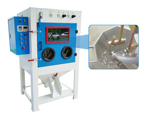 Máquina de jateamento de areia com tambor rotativo automático para limpeza de peças pequenas em lote - Product Image 1