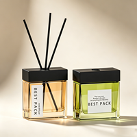 Flacon diffuseur de parfum de luxe carré/cylindrique 120 ml en verre transparent avec couvercle noir et impression sérigraphiée