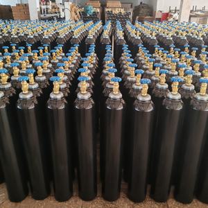 <span class=keywords><strong>Bouteille</strong></span> <span class=keywords><strong>de</strong></span> <span class=keywords><strong>gaz</strong></span> portable ISO9809 TPED 150 bar 5L pour oxygène, argon, hydrogène, hélium, acétylène, CO2, CO avec bouchon <span class=keywords><strong>de</strong></span> valve et poignée - Product Image 3