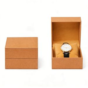 Nouvelle arrivée : Boîte à montre personnalisable en cuir PU rigide, boîte cadeau pour bijoux avec coussin en velours pour montre, logo personnalisé en relief, directement de l'usine - Product Image 1