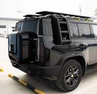 La nouvelle échelle d'escalade latérale non destructive en alliage d'aluminium convient aux accessoires de Jetour Traveler T2.