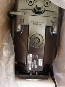 Pompe à piston hydraulique haute performance standard Sundstrand série 90, modèle 90M055, 300 bars, 0,5-1 étage - Product Image 4