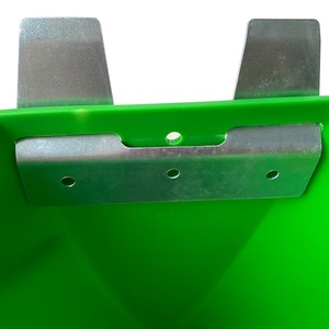 Nuevo Bebedero Automático de Plástico para Ganado Vacuno de la Marca WNR, con Capacidad de 8 Litros, para Alimentación de Leche de Vaca, con Tetina para Ovejas y <span class=keywords><strong>Vacas</strong></span>, 1/3/5/6 Tetinas - Product Image 5