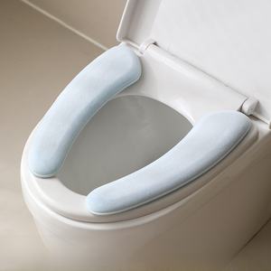 Alfombrilla Adhesiva Moderna para Tapa de Inodoro, Suave, Lavable, Engrosada, para Otoño e Invierno, con Forma de Asiento Alargado, para Uso Doméstico - Product Image 1