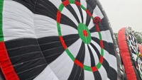 Jeu de fléchettes gonflables de qualité commerciale EN14960, 5 mètres de diamètre, cible de football avec balles Velcro, idéal pour la location événementielle et les entreprises 3