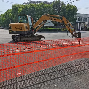 Valla de malla de seguridad de plástico naranja con cinta de advertencia Red de barrera para equipos de construcción - Product Image 5