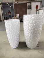 Pot Bunga Fiberglass Persegi Desain Modern Eropa, Berlapis Kaca, Tahan Lama, Ramah Lingkungan, Kapasitas 10L untuk Taman, Hotel, dan Proyek Tanaman