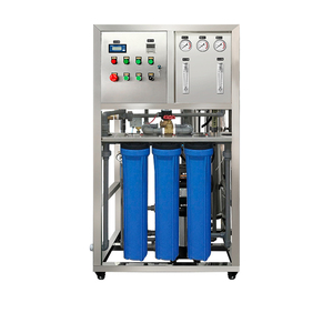 เครื่องกรองน้ำดื่มระบบ Reverse Osmosis สำหรับอุตสาหกรรมและพาณิชย์ พร้อมปั๊ม PLC มอเตอร์ 220V 250-1000 ลิตรต่อชั่วโมง - Product Image 3