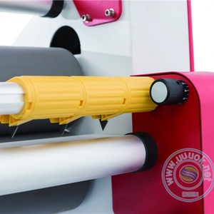 Máquina laminadora automática de hojas de papel 1600A, laminadora en caliente y en frío para rollos de película, motorizada, para láminas de metal, vidrio y materiales anchos. - Product Image 3