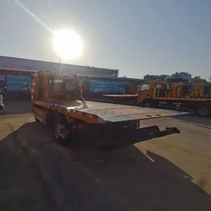 Trung Quốc chất lượng HOWO Tow Truck 5t Car Carrier Trailer sự cố xe tải đường cứu hộ xe