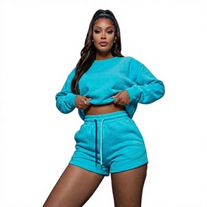 Conjunto de Sudadera y Pantalones Cortos, Suave y Cómodo para el Hogar y Exteriores, Conjunto Casual para Mujer - Product Image 1