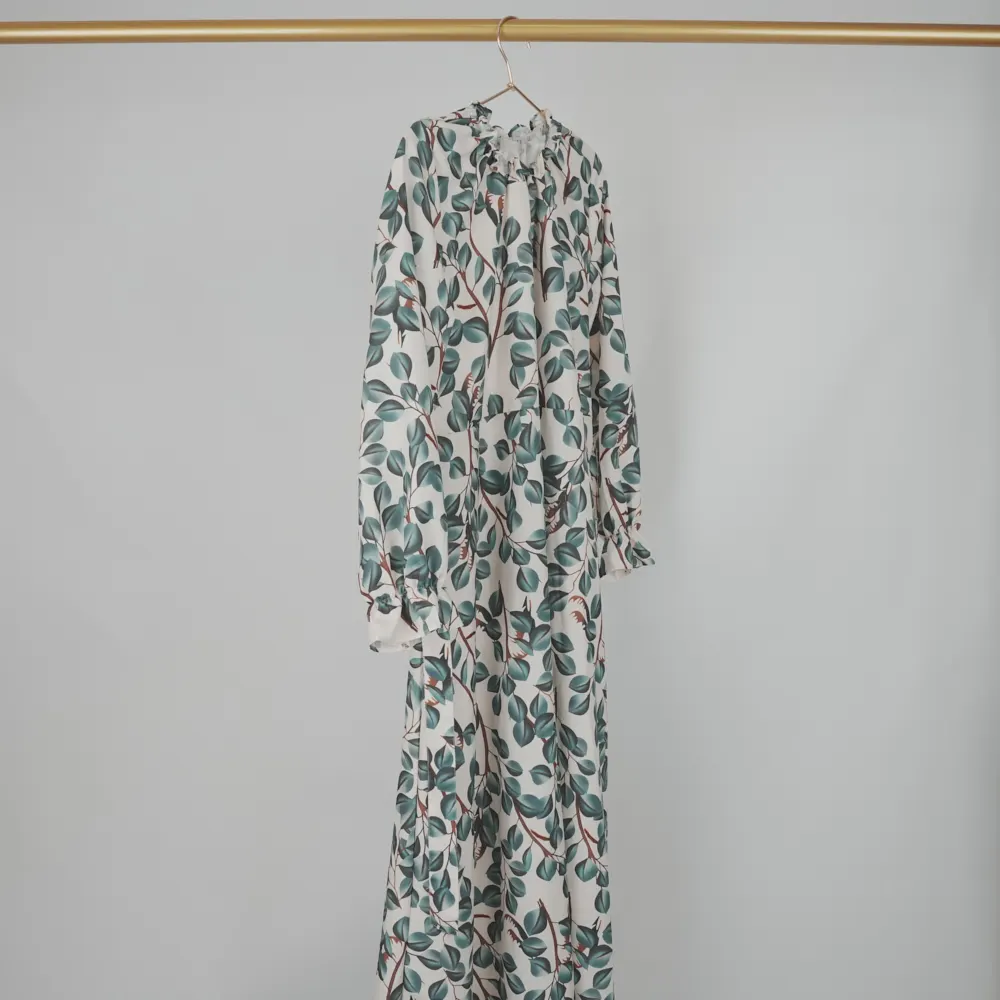 ملابس للمسلمات مريحة من شركة بيكومورت فستان طويل شيفون فستان للمرأة المسلمة فستان طويل الأكمام للنساء المسلمات بلون سادة كاجوال