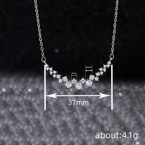 Collana con Ciondolo a Stella per Donne, Elegante Gioiello Scintillante per Uso Quotidiano, Idea Regalo - Product Image 5