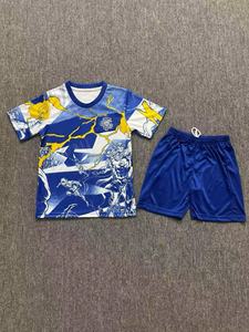 Maglie <span class=keywords><strong>da</strong></span> <span class=keywords><strong>Calcio</strong></span> Marvel United Famous Blue <span class=keywords><strong>da</strong></span> Uomo a Manica Corta 100% Poliestere Servizio OEM Completo <span class=keywords><strong>da</strong></span> <span class=keywords><strong>Calcio</strong></span> - Product Image 2