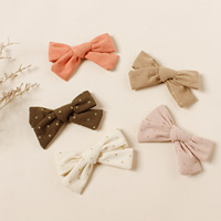 Vente en gros de pinces à cheveux à pois en velours côtelé 17 couleurs Barattes pinces à cheveux pour bébés filles accessoires de cheveux couvre-chef pour bébés