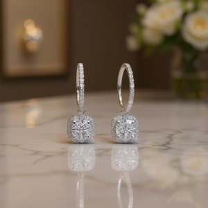 Pendientes Clásicos de Oro Blanco con Diamantes para Mujer, Corte Brillante Redondo con Halo Cuadrado, Engaste de Garra, Joyería Fina para Boda E657 - Product Image 2