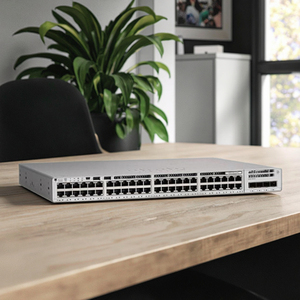 Switch Ethernet Administrado de 48 Puertos y 4 Gigabit SFP Uplinks para la Serie C9200-48T-E con PoE, SNMP, 1 Año de Garantía y Capacidad de 128 Gbps - Product Image 2