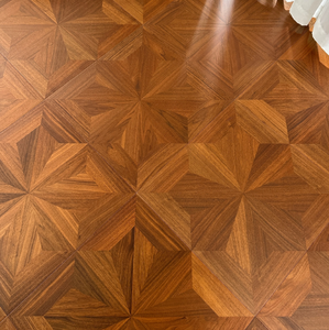 Parquet de Nogal Negro Moderno con Certificación CE/ISO, 100 Modelos Opcionales, Precio de Fábrica, para Uso en Almacenes y Parques - Product Image 1