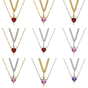 Regalo de San Valentín, Collar de Acero Inoxidable con Corazón de Cristal Rojo y Espadas para Hombre y Mujer, Juego de Collares a Juego para Parejas - Product Image 1