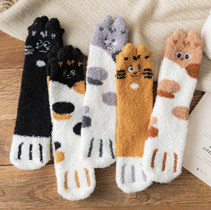 Meias femininas fofas e felizes, meias fofas para dormir em casa, coração, veludo, natal, coral - Product Image 5