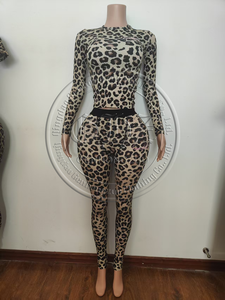 Set Pakaian Santai Wanita Logo Kustom 2025, Legging dan Kaos Katun Bergaris Motif Leopard, Set 2 Potong Pakaian Wanita Motif Cheetah - Product Image 5