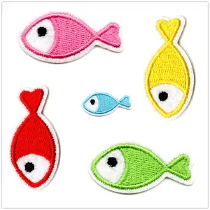 Kartun Berwarna Desain Ikan Besi Pada Patch Bordir untuk Pakaian