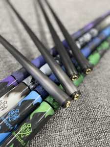 Leadsuper P13 High Tech 58 "<span class=keywords><strong>Billar</strong></span> Pool Cue Stick 12,5mm Eje <span class=keywords><strong>de</strong></span> fibra <span class=keywords><strong>de</strong></span> carbono Diseño <span class=keywords><strong>de</strong></span> piel <span class=keywords><strong>de</strong></span> lagarto Patrón <span class=keywords><strong>de</strong></span> alta calidad elegante - Product Image 4