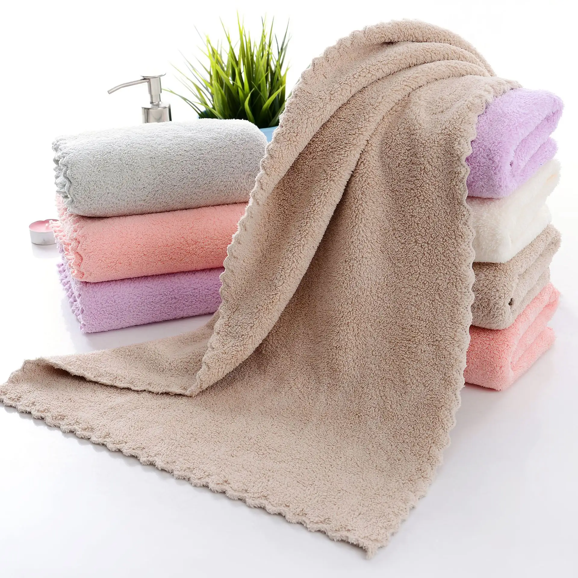 Hipoalergênico Skin-Friendly Coral Fleece Washcloth Cor Sólida Limpeza Facial Mão Toalha Banheiro Uso Microfibra Técnica