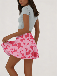 Falda plisada con estampado de vaca rosa de cintura alta y talla grande con pantalones cortos incorporados |   Minifalda Deportiva para Tenis y Fitness - Product Image 1