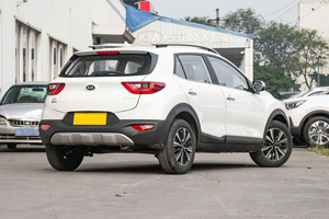 Stock 2023 Vente Flash <span class=keywords><strong>Kia</strong></span> KX1 <span class=keywords><strong>Stonic</strong></span> 1.4L CVT Petit <span class=keywords><strong>SUV</strong></span> Intérieur Sombre Nouvelles Voitures pour Adultes <span class=keywords><strong>Kia</strong></span> Yipao Auto Essence Occasion - Product Image 6
