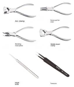 Set di Attrezzi Premium per Ottici con 16 Pezzi: Pinze, Cacciaviti, Pinzette e Borsa, Kit di Riparazione in Metallo Formato Viaggio - Product Image 6