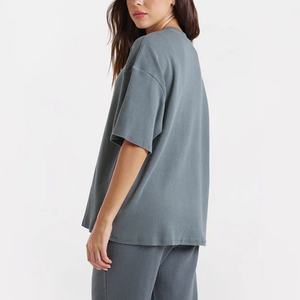 Wholesale Custom Women's Cotton <b>T</b>-<b>shirts</b> Waffle-knit Plus Size Women's <b>T</b>-<b>shirts</b> Embroidered logo Oversized <b>T</b>-<b>shirt</b> Women - Product Image 3