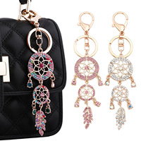 Nouveau attrape-rêves créatif en alliage, avec plume ajourée et diamant, porte-clés, pendentif pour voiture et sac, électroplaqué, petit cadeau
