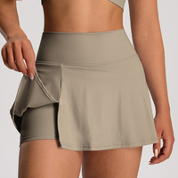Ensemble jupe-short de tennis asymétrique pour femme, taille haute, avec brassière de sport, séchage rapide, tenue d'entraînement, vêtements de golf, logo personnalisé OEM ODM