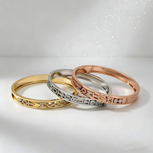 Pulsera Ajustable con Dijes Personalizados, Brazalete Deslizante con 12 Opciones de Letras en Inglés, Dijes de Corazón y Estrella con Piedra de Nacimiento para Mujer - Product Image 6