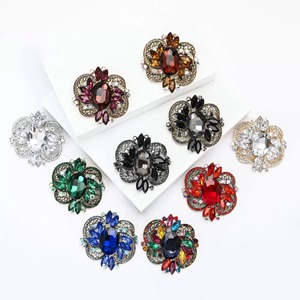 Broche Fleur en Strass Grande Broche Fleur en Cristal Alliage pour Mariage, Bouquets, Chapeaux, Robes, Sacs, Femmes et Filles - Product Image 1