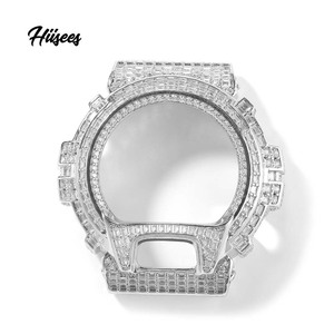 Boîtier de luxe en moissanite pour <span class=keywords><strong>Casio</strong></span> DW-6900, en laiton massif, avec lunette entièrement sertie de diamants, passe le testeur de diamants, protection de <span class=keywords><strong>montre</strong></span> dorée style « Iced Out » - Product Image 1