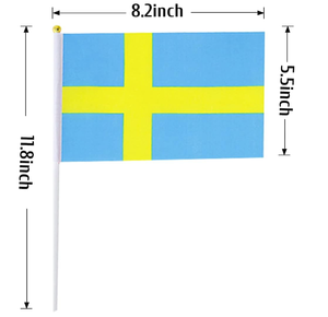 Venta al por mayor promocional 14*21cm pequeño sueco Suecia mano ondeando Bandera de elección nacional - Product Image 2