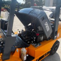 Chariot élévateur à fourche GPL essence 2,5 tonnes, système US IMPCO, moteur Guangqing 4Y, mât 4,5 m, pneus pneumatiques