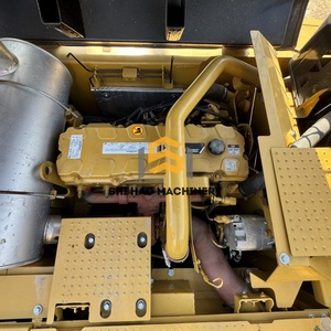Excavatrice sur chenilles d'occasion CAT330D2L d'origine japonaise, moteur 179KW, godet 2,1m, 33 tonnes, PLC, boîte de vitesses, pompe, roulement - Product Image 6