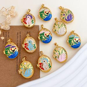 P78 Nuevo y Popular Colgante Ovalado de Latón Chapado en Oro de 18K con Esmalte Estilo Vintage Chino y Lindos Animales para Fabricación de Joyas - Product Image 2