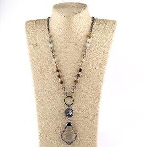 Moda hermosa mujer Festival regalo joyería collar piedra Natural cristal Rosario cadena soldado Cruz colgante collares - Product Image 1