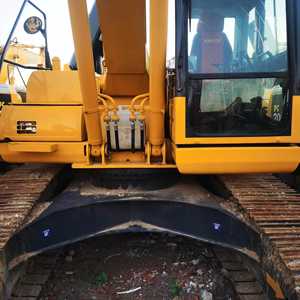 Excavatrices d'occasion Komatsu PC210LC à faible nombre d'heures | Excavatrice sur chenilles d'origine japonaise 20T pour l'exploitation minière et la construction, certifiée CE - Product Image 3