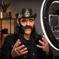 Masque de capitaine vintage en latex, masque de cosplay intégral avec chapeau noir, cheveux noirs longs, barbe et moustache pour fête d'Halloween