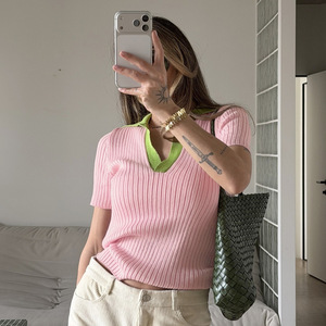 Polo côtelé à manches courtes pour femme, col rose et vert, coupe courte, été 2026 - Product Image 2