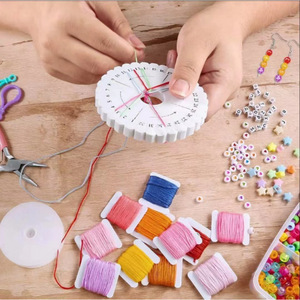 ชุดทำเครื่องประดับ DIY 4655 ชิ้น พร้อมอุปกรณ์สำหรับเด็ก ชุดงานฝีมือเพื่อการศึกษาปฐมวัย - Product Image 2