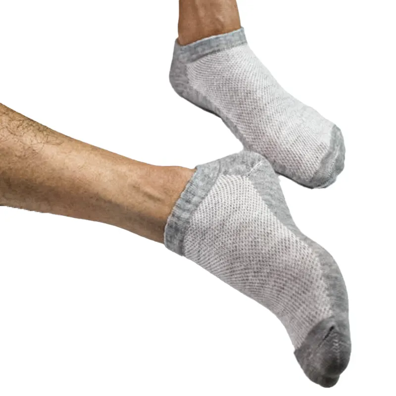 ถุงเท้าตาข่ายระบายอากาศได้ดี,ถุงเท้าลำลองสั้นผ้าฝ้ายเนื้อนิ่มสีพื้นสีดำสีเทาสีขาว